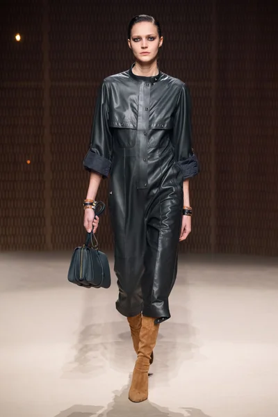 Look 52